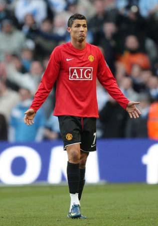 镇江开启2026苏超球员招募，要求本地身份证号或社保、学籍（镇江启动2026年苏超球员招募，需本地身份证或社保、学籍证明）