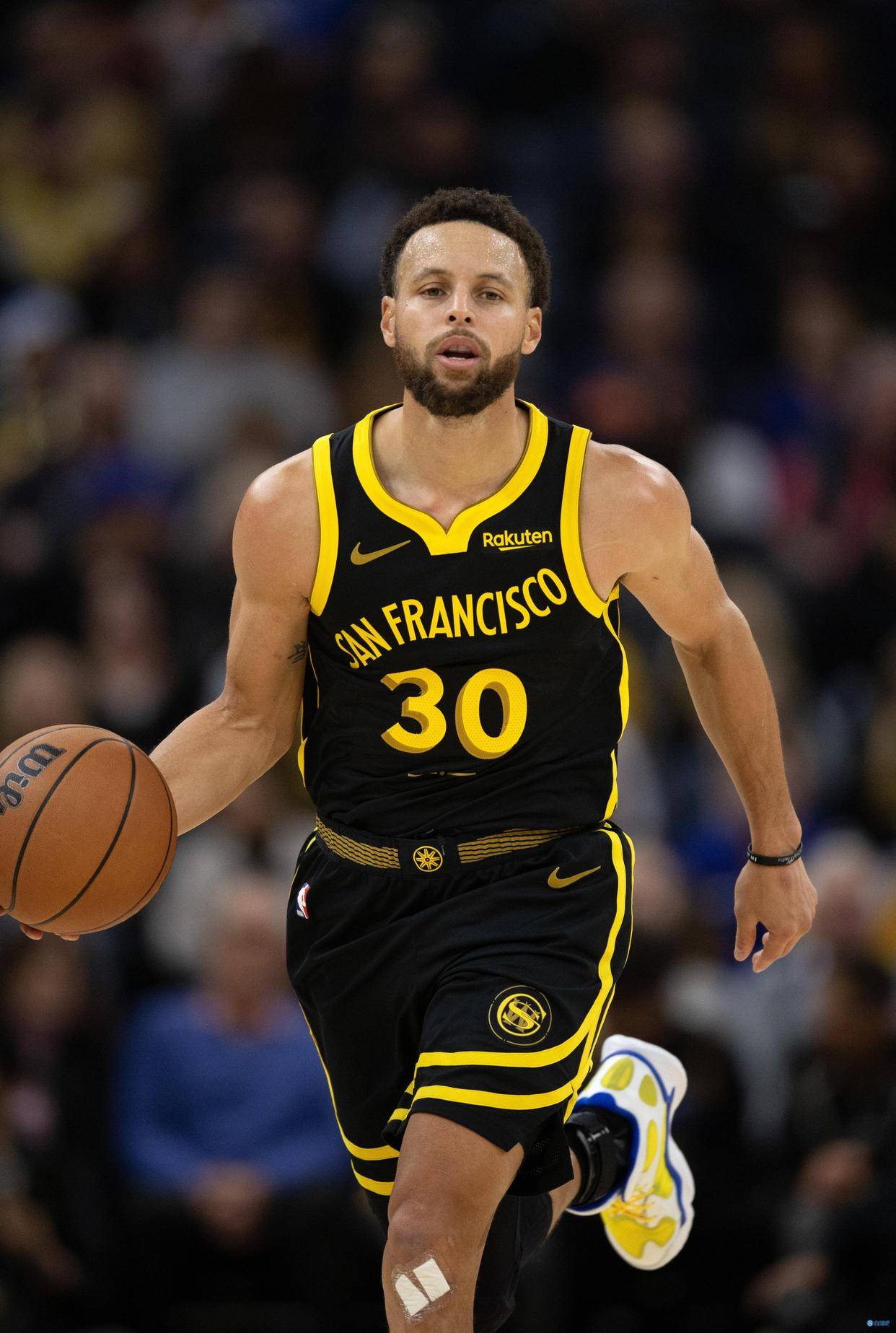 每日邮报：萨拉坠机案今日开庭，卡迪夫城向南特索赔超1亿镑（每日邮报：萨拉空难案今开审，卡迪夫城向南特追讨逾1亿英镑赔偿）