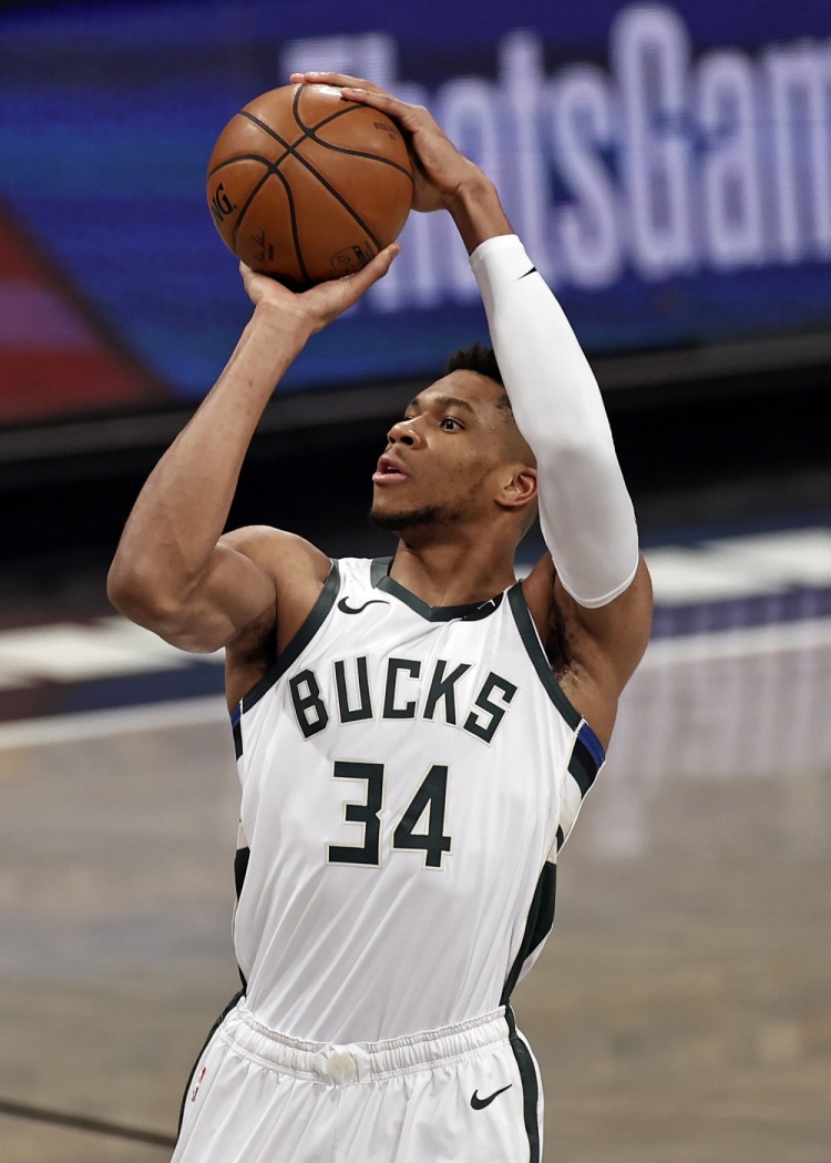 Here we go！罗马诺：米兰将签下20岁哥伦比亚后卫阿里萨拉（罗马诺：Here we go，AC米兰即将敲定20岁哥伦比亚后卫阿里萨拉）