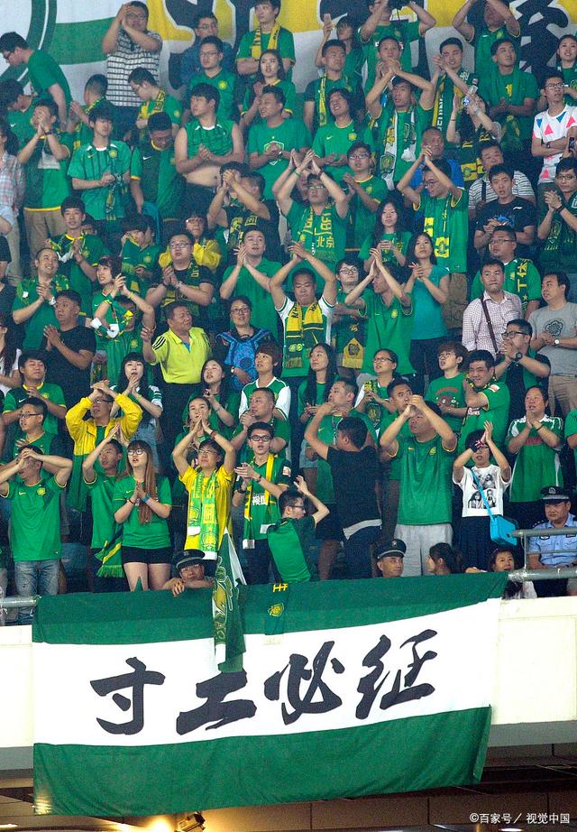 山东靠团队篮球大胜（山东凭借团队协作豪取大胜）