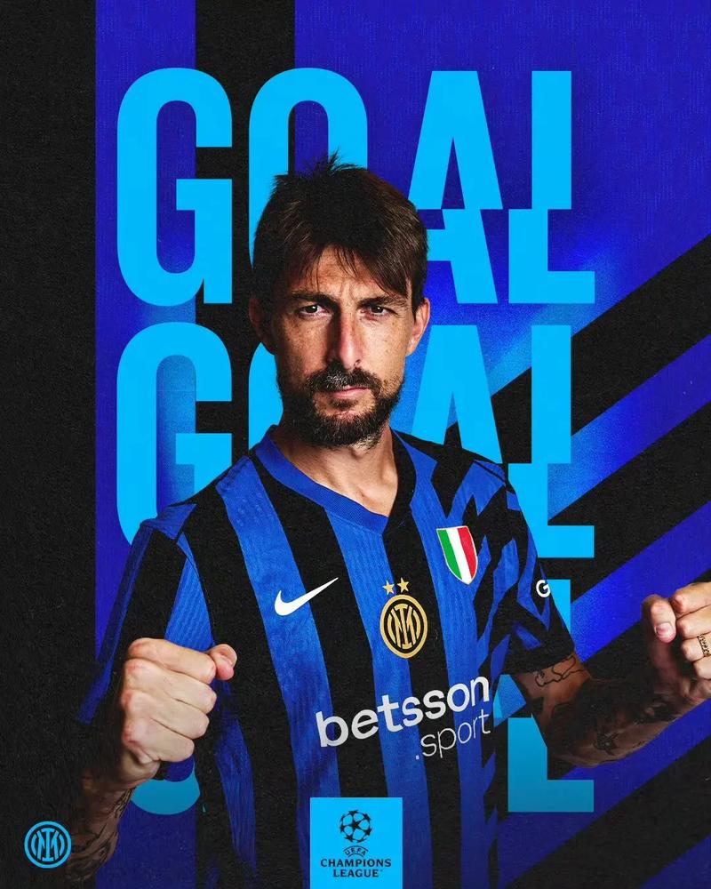 解说员：当年内维尔和我一起解说，托雷斯进球时他发出了怪声（解说员回忆：与内维尔同台时，托雷斯破门他突然发出怪叫）