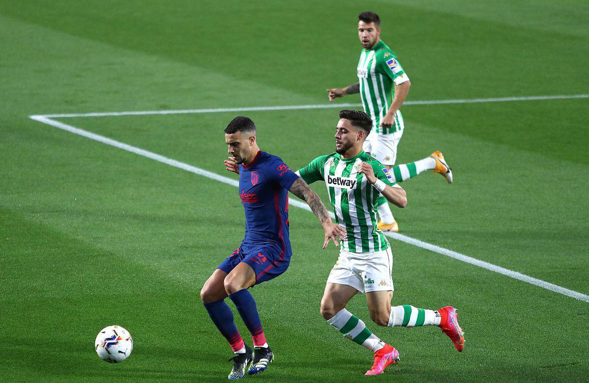 足协杯决赛门票共3.2万张，分区可能会根据售票情况调整（足协杯决赛投放3.2万张门票，分区将随销售情况动态调整）