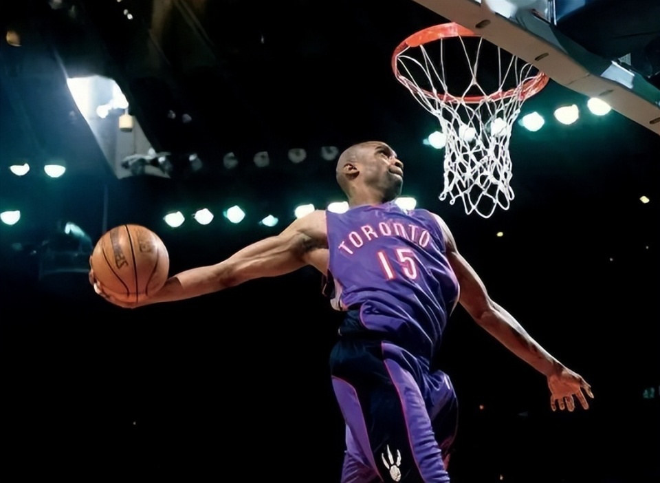 阿莱格里：现在谈论冠军还为时过早，我们必须尽可能的多拿分（阿莱格里：夺冠话题尚早，眼下必须尽可能多拿分）