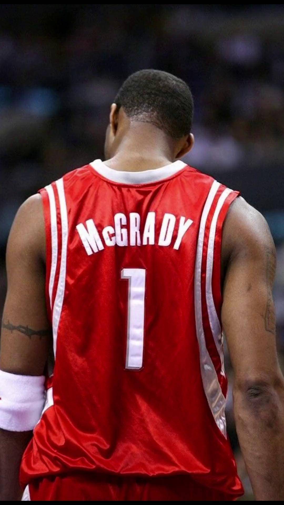 马克西半场15分，恩比德11中1，76人手握7分领先（马克西半场独取15分，恩比德11投仅1中，76人暂领先7分）