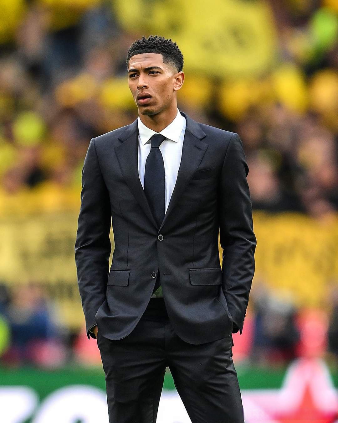 湖人现状分析：困境与挑战并存（湖人现状解读：困境与挑战交织）