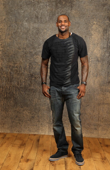 取得赛季欧冠首胜，尤文时隔419天再次在欧冠客场赢球（尤文收获本季欧冠首胜，时隔419天再度欧冠客场告捷）